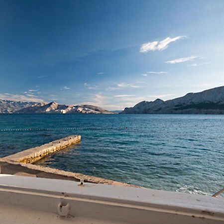 Valter Apartment Baska  Bagian luar foto