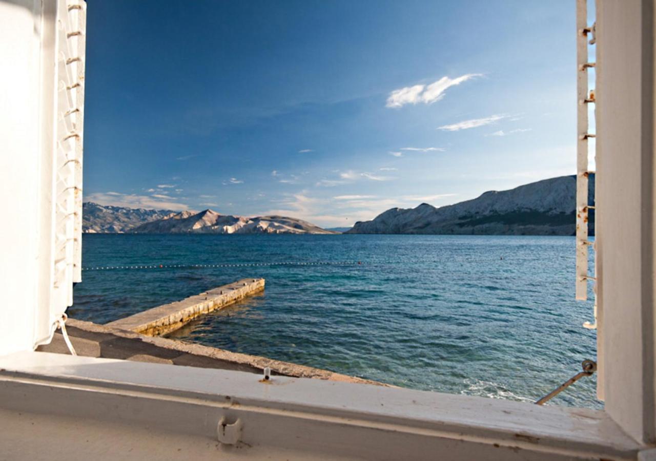 Valter Apartment Baska  Bagian luar foto